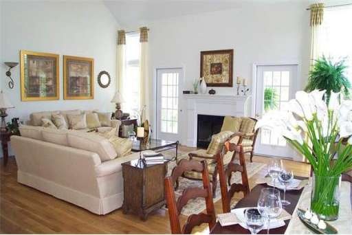 26 Blossom Ct unit 12, Westborough, MA 01581 - photo 1