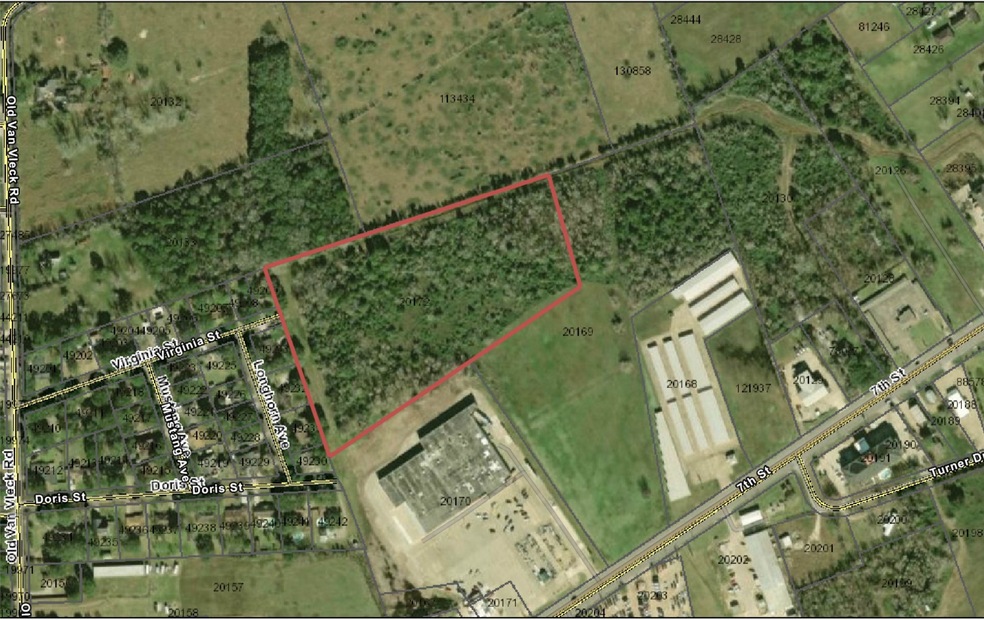 0 457th unit 80661333, Bay City, TX 77414 - photo 1