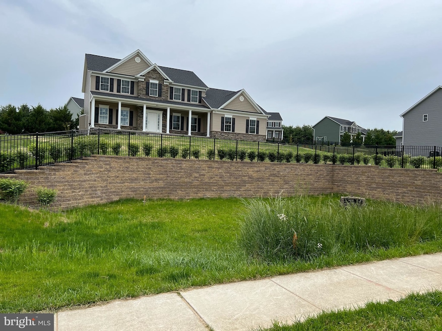 823 Nell, Sykesville, MD 21784 - photo 1