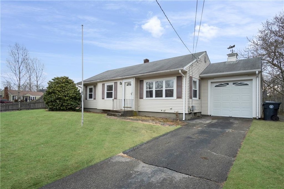 6 Parsonage Dr, Warwick, RI 02889 - photo 1