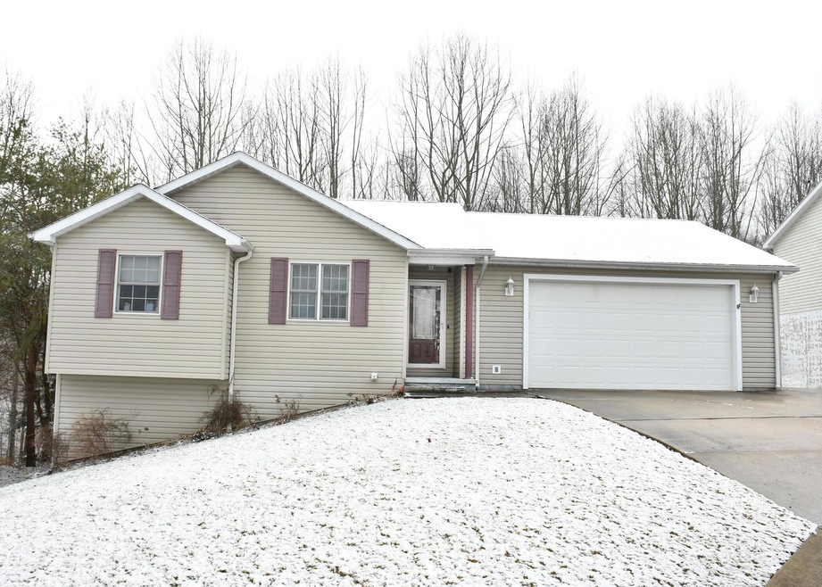 13662 Wesley Dr, Logan, OH 43138 - photo 1