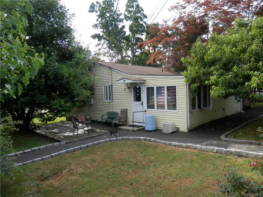 32 Stanwich Rd, Carmel, NY 10512 - photo 1