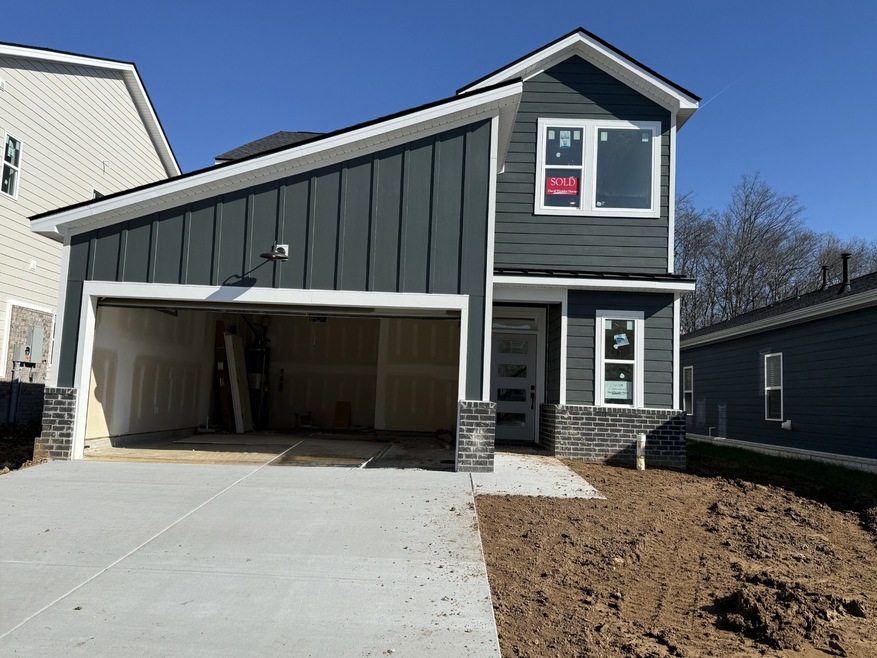 1244 Linn Cove Ct, Gallatin, TN 37066 - photo 1