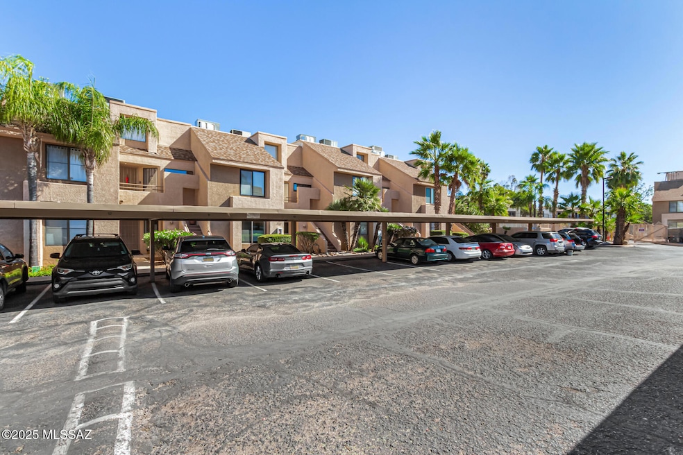 5675 N Camino Esplendora unit 2109, Tucson, AZ 85718 - photo 1