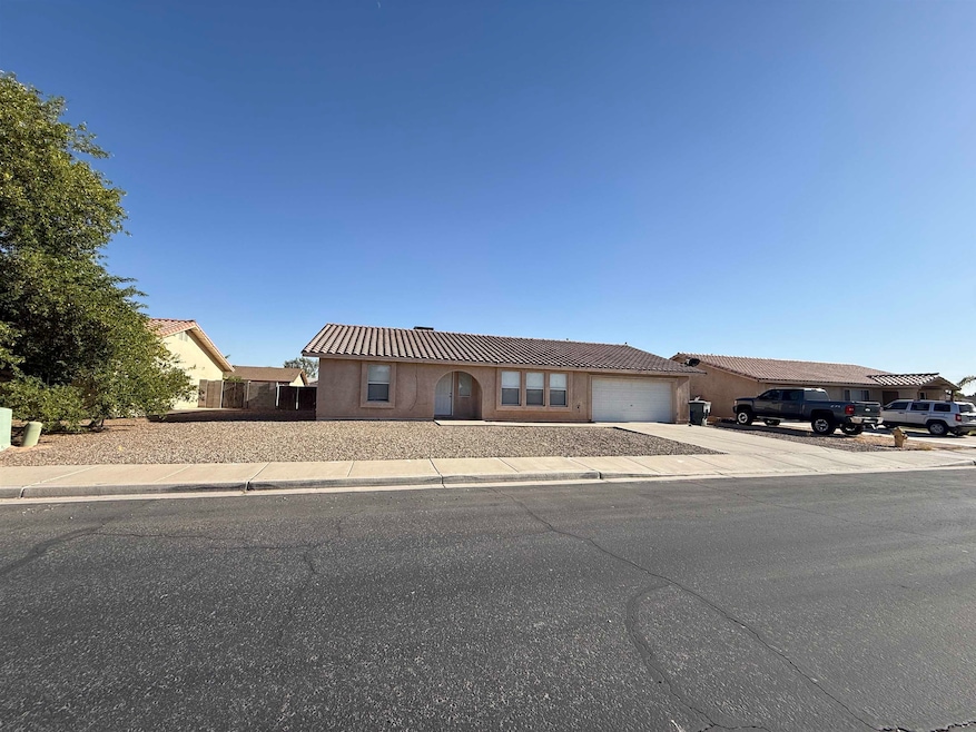6141 E 40th Place, Yuma, AZ 85365 - photo 1
