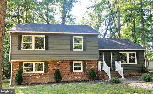 122 Land Or Dr, Ruther Glen, VA 22546 - photo 1