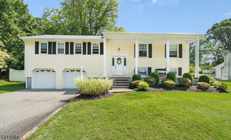 26 Clover Ln, Randolph, NJ 07869 - photo 1