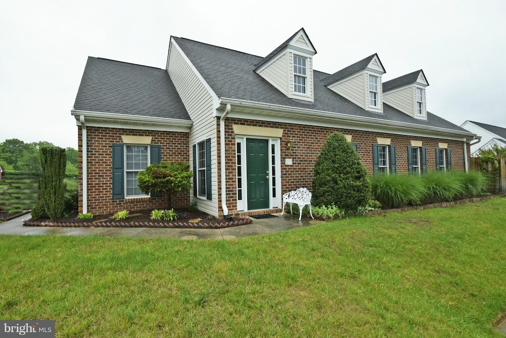 11201 Silversmith Ln, Fredericksburg, VA 22407 - photo 1