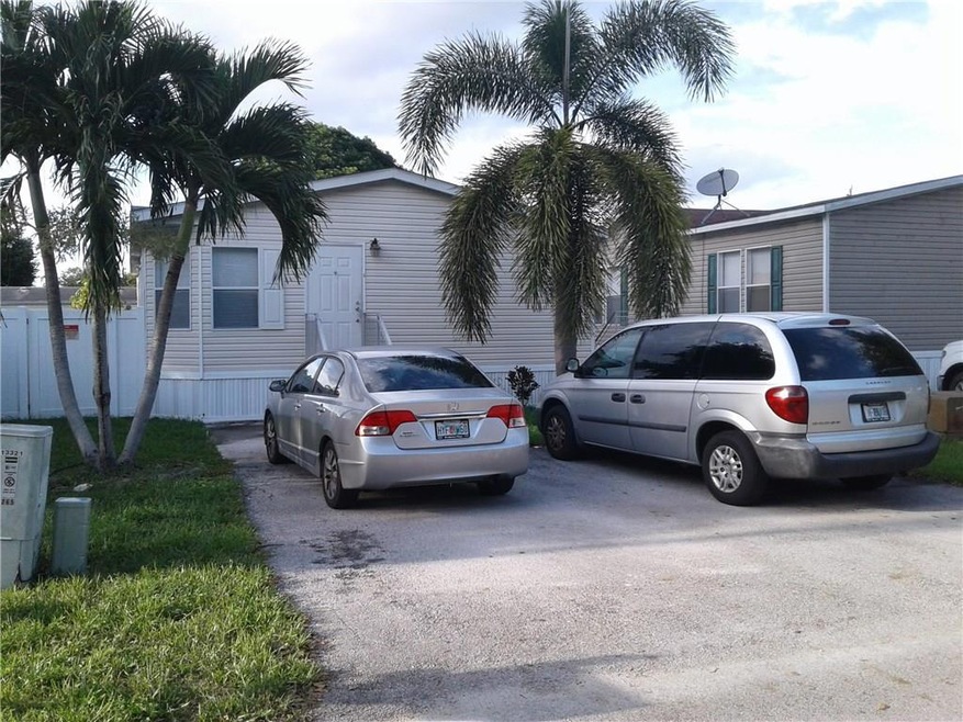 13321 SW 9th Ct, Davie, FL 33325 - photo 1