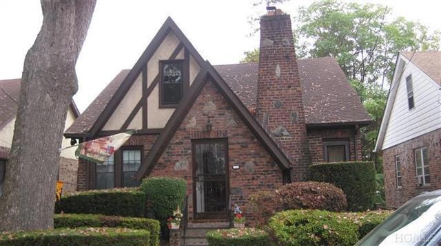 74 Joan Dr unit aka 82, Yonkers, NY 10704 - photo 1