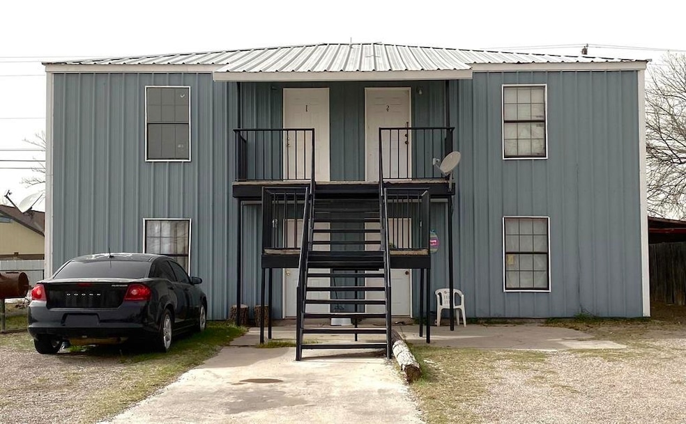 For Rent $950/month