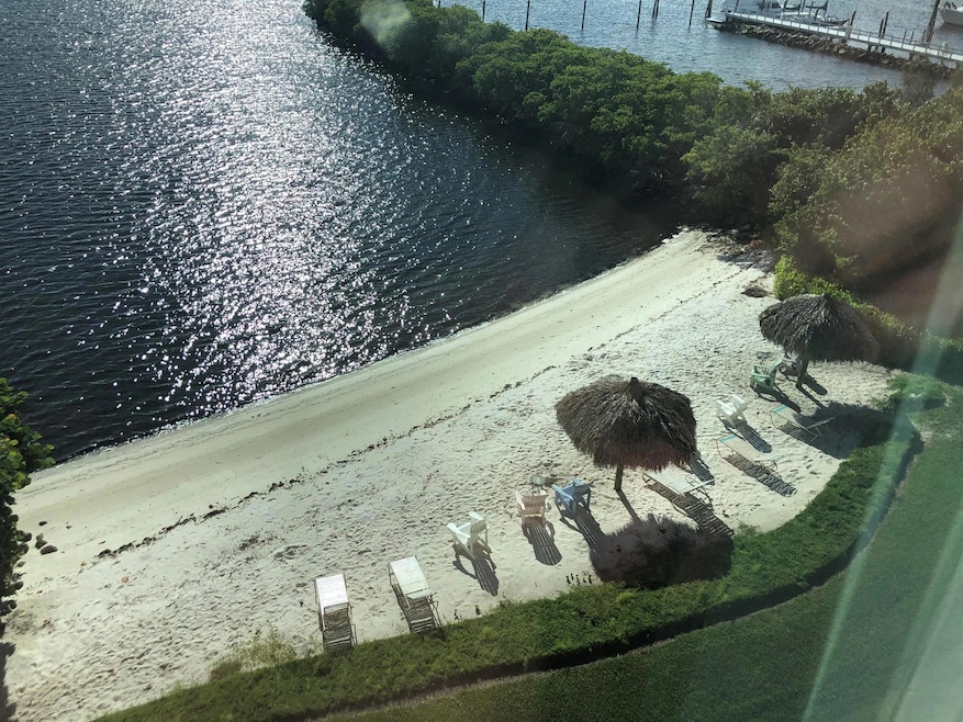 For Sale $425,000 • Co-Listing Agent