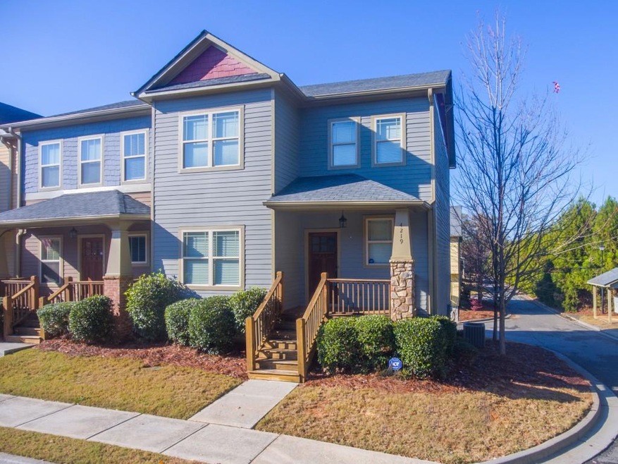 CRAFTSMAN STYLE END UNIT FEATURES ROCKING CHAIR FR