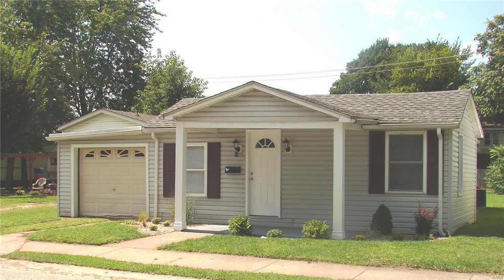 Welcome to 2717 Mrytle