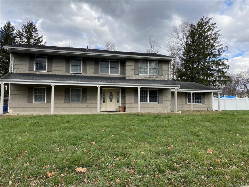 54 Bluebird Dr, Congers, NY 10920 - photo 1