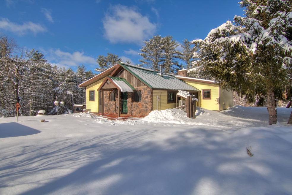 Cabin-0-B-Front-1