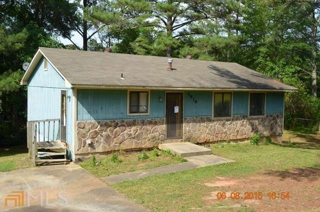 5916 Poplin Ct, Lithonia, GA 30058 - photo 1