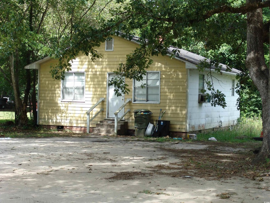 416 S Magnolia Ave, Andrews, SC 29510 - photo 1