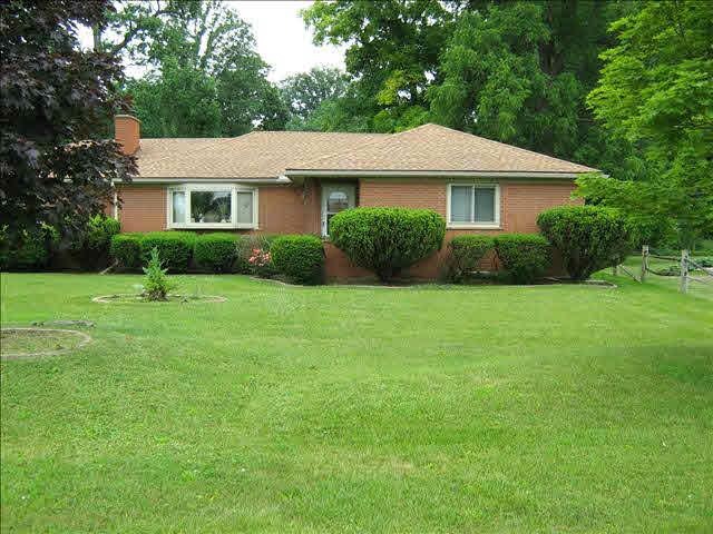 BRICK RANCH