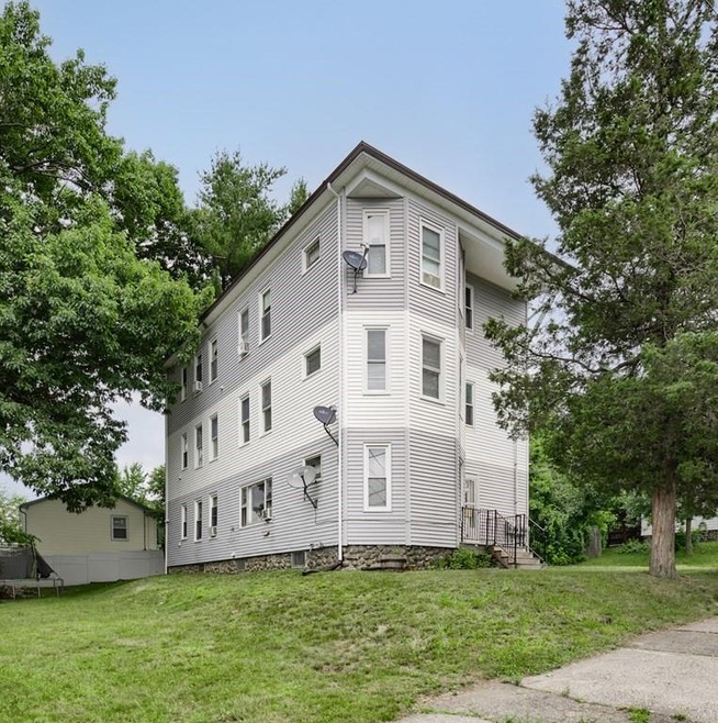 25 Marland Rd, Worcester, MA 01606 - photo 1