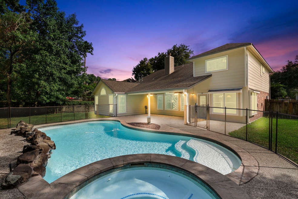 31647 Trails Park Ln, Conroe, TX 77385 - photo 1