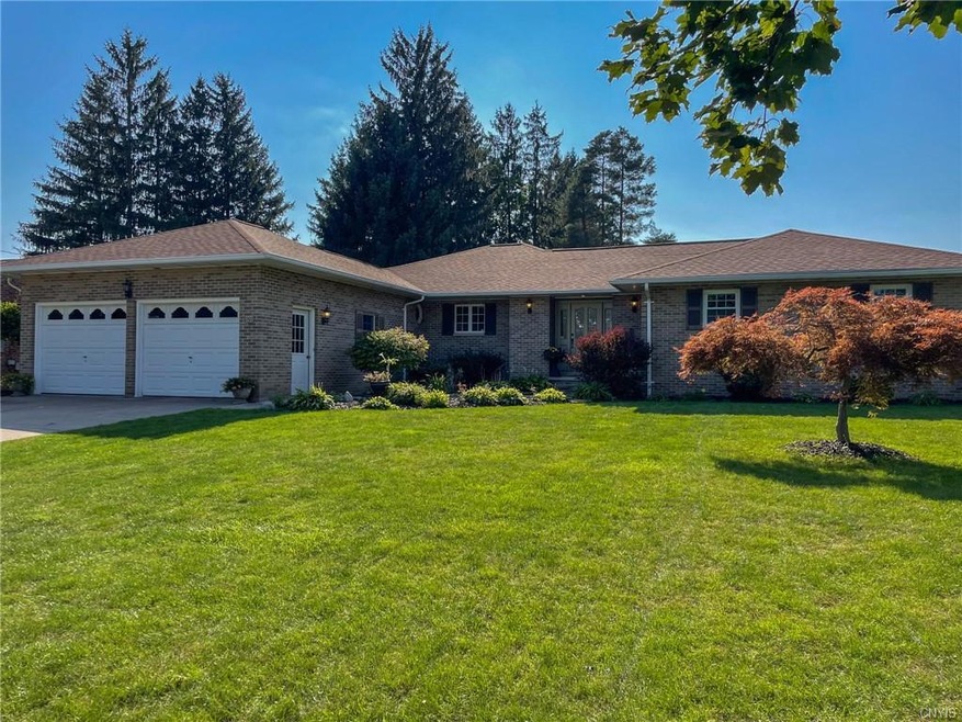 101 Throop Ave, Auburn, NY 13021 MLS S1492624