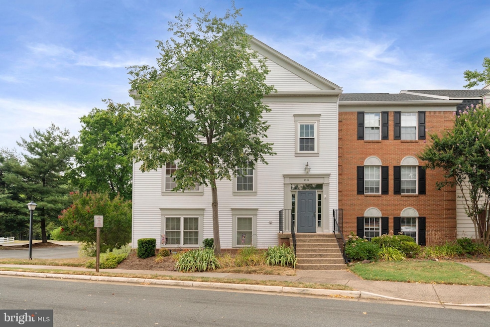 9330 Niki Place unit 102, Manassas, VA 20110 - photo 1