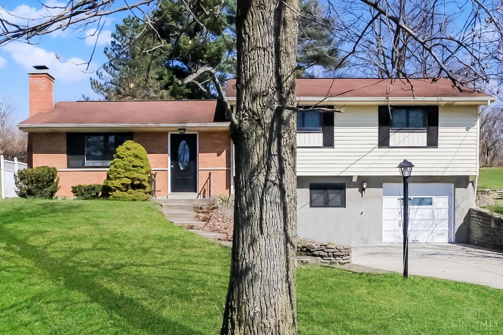 6268 Rocknoll Ln, Cincinnati, OH 45247 - photo 1