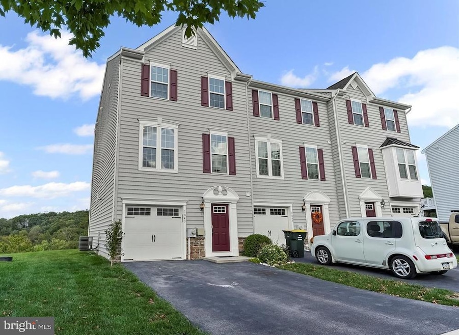 Under Contract $435,000