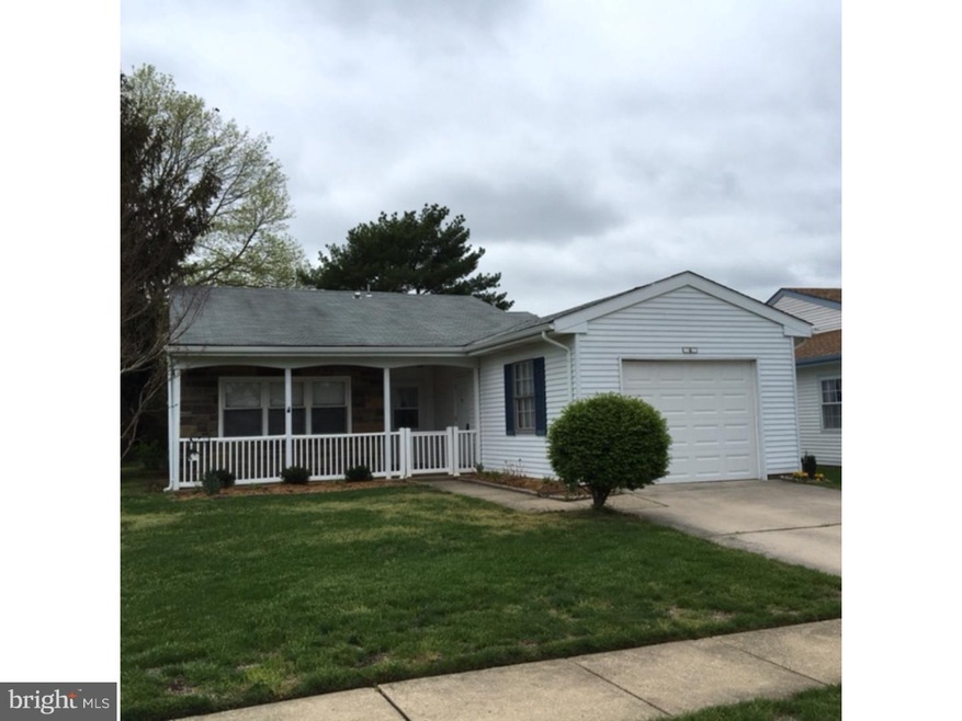 4 Cheshire Ct, Southampton, NJ 08088 - photo 1