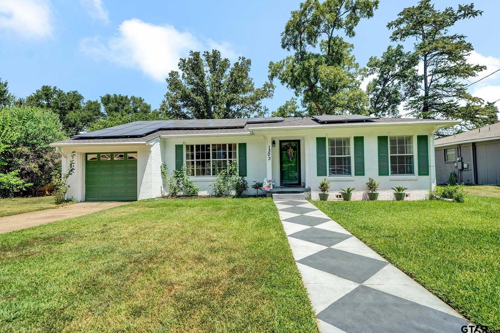 1303 1303 Graham Dr, Tyler, TX 75701 - photo 1