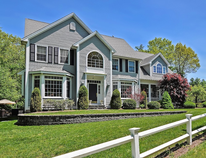 8 Terrapin Ln, Sharon, MA 02067 - photo 1