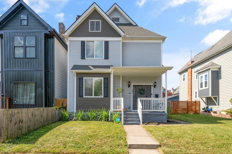 Under Contract $399,900