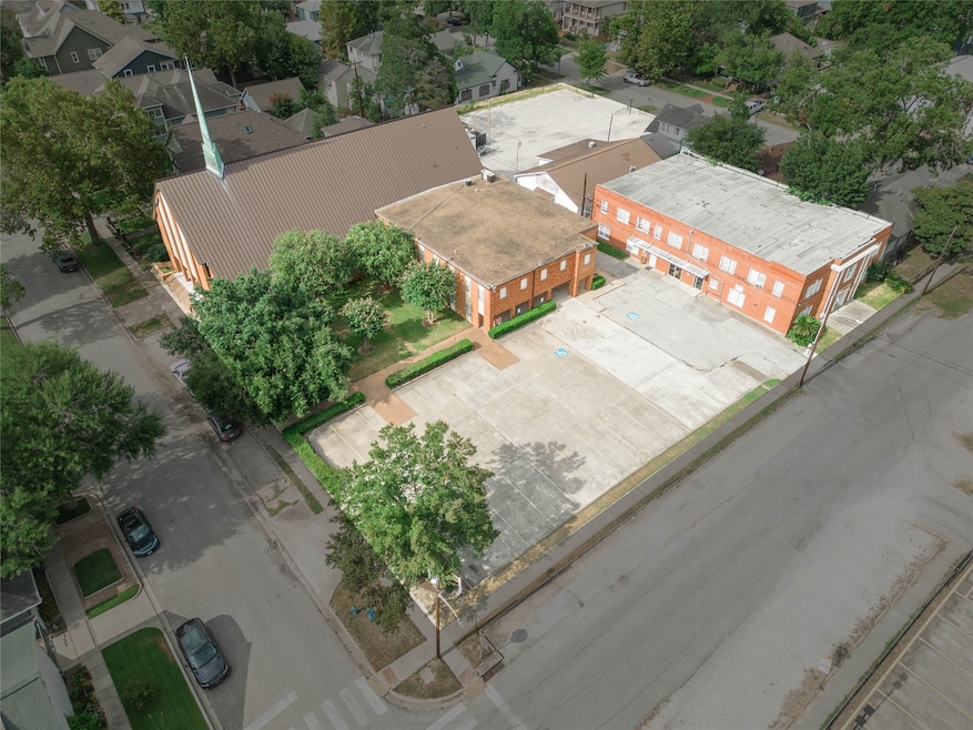 201 E 9th St, Houston, TX 77007 - photo 1