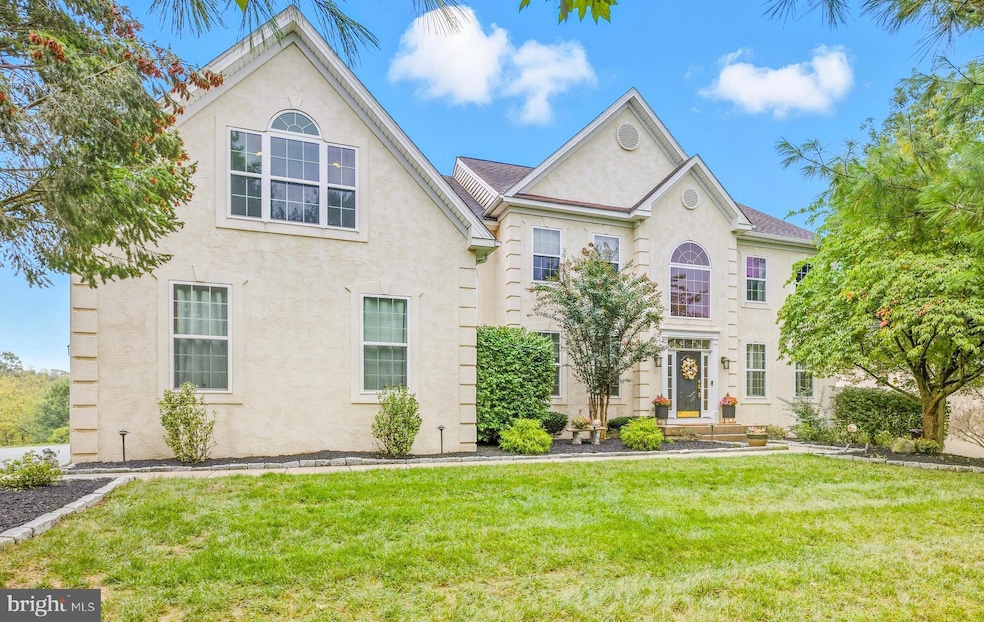 For Sale $899,000 • Co-Listing Agent