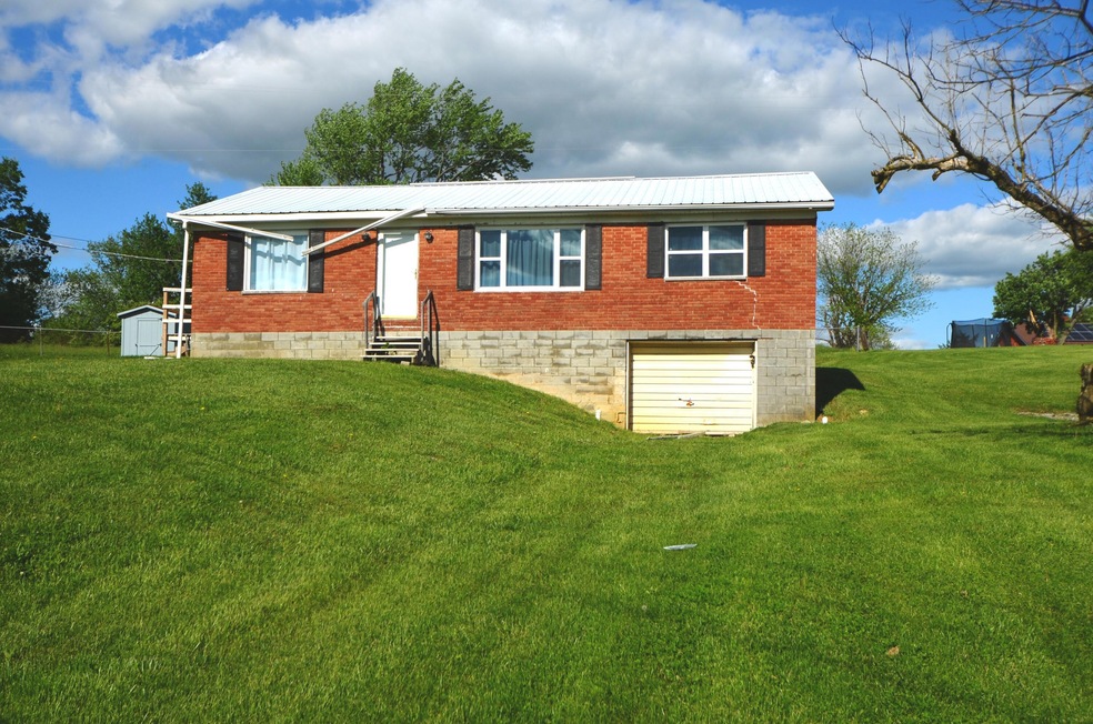 989 Danville Rd, Harrodsburg, KY 40330 - photo 1