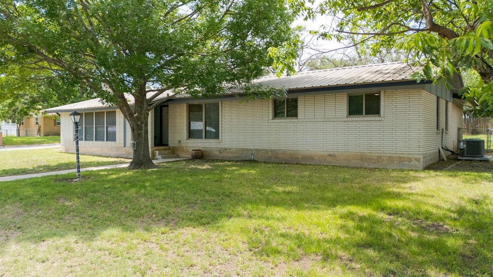 Pending $289,900