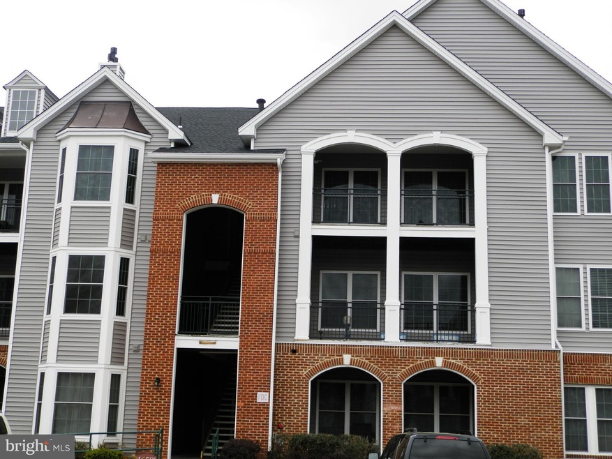 46590 Drysdale Terrace unit 301, Sterling, VA 20165 - photo 1