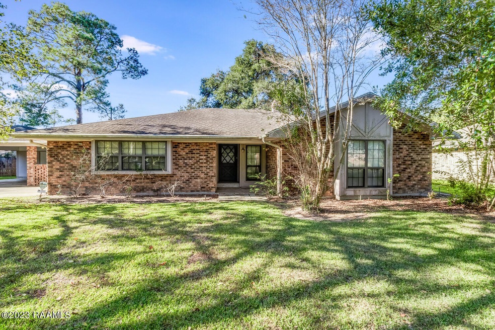 205 Fabiola Street-3 (1)