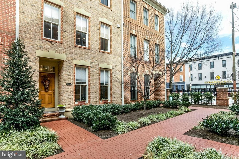 2331 Boston St unit 4, Baltimore, MD 21224 - photo 1