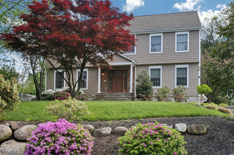 15 Maple Dr, Oakland, NJ 07436 - photo 1