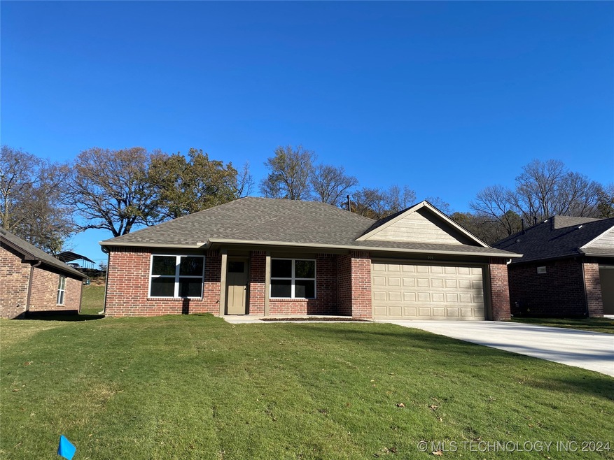 975 W Bryan Ave, Sapulpa, OK 74066 - photo 1