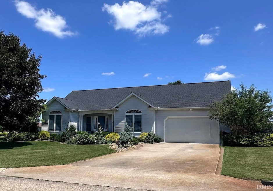 23651 Stonegate Cir, Elkhart, IN 46517 - photo 1