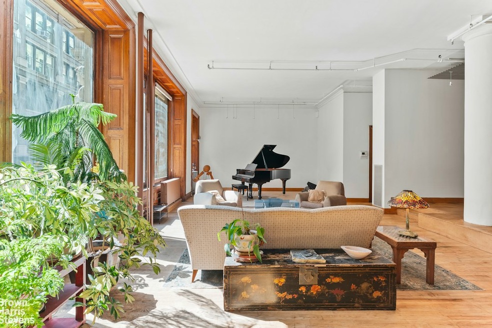 35 E 20th St unit 2, New York, NY 10003 - photo 1