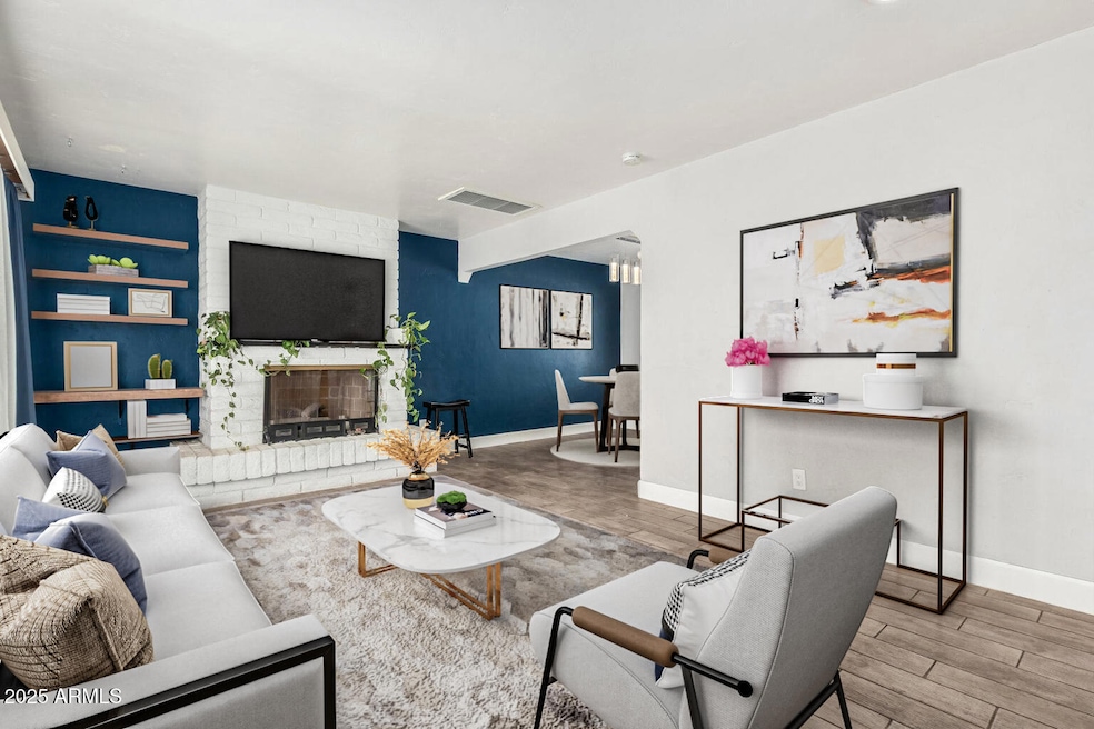 Pomeroy Staged