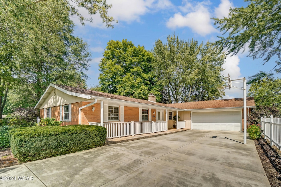 3136 Inwood Dr, Lima, OH 45806 - photo 1