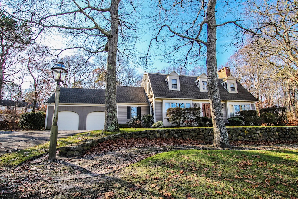 81 Wingfoot Dr, Yarmouth Port, MA 02675 - photo 1