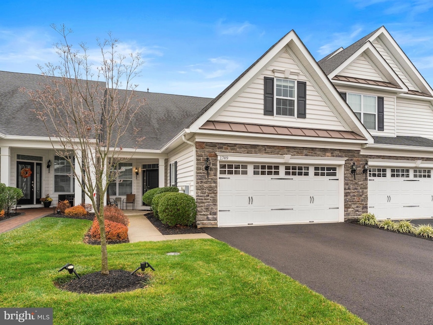 Pending $715,000 • Co-Listing Agent