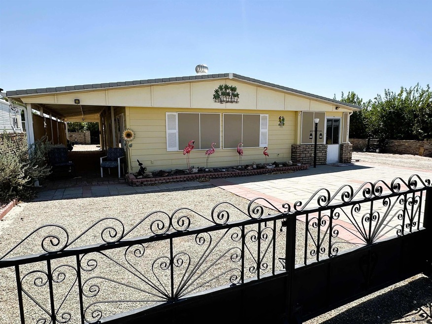 13255 E 43 Dr, Yuma, AZ 85367 - photo 1