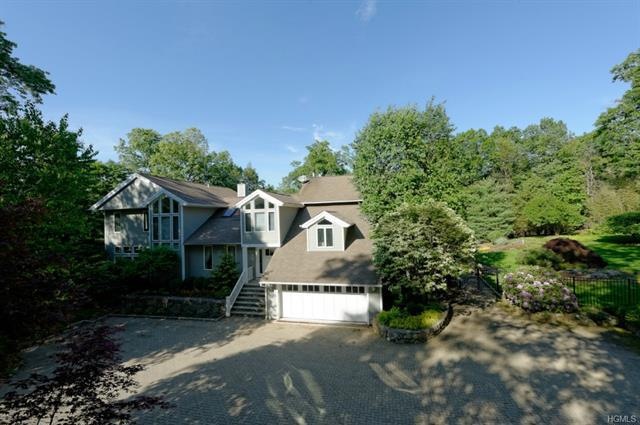 1405 Journeys End Rd, Croton On Hudson, NY 10520 - photo 1